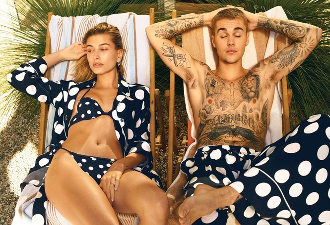 Vợ chồng 'hoàng tử nhạc pop' Justin Bieber nóng bỏng trên Vogue - ảnh 1