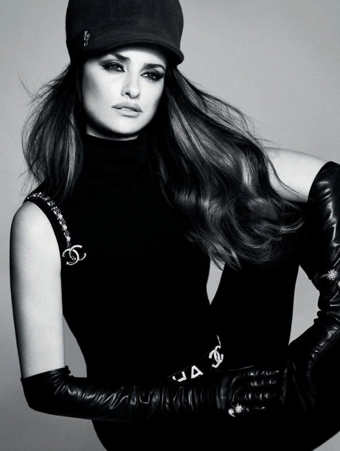 Đường cong vệ nữ của mỹ nhân U50 Penelope Cruz - ảnh 20