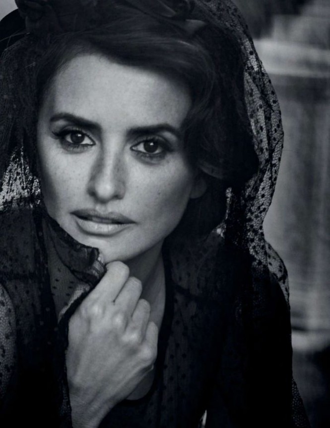 Đường cong vệ nữ của mỹ nhân U50 Penelope Cruz - ảnh 14
