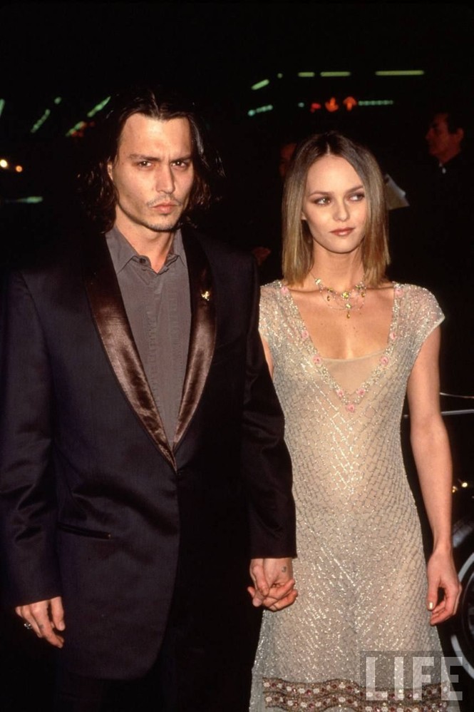 Tiết lộ về cô gái Nga đang hẹn hò 'cướp biển' Johnny Depp - ảnh 13
