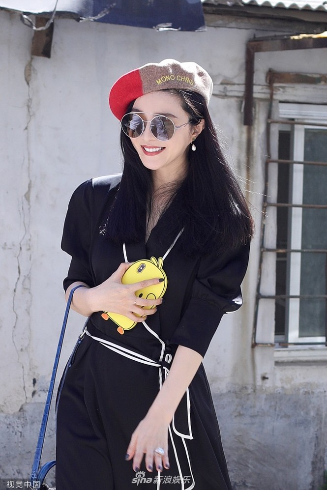 Phạm Băng Băng lộ diện vui vẻ rạng rỡ hậu chia tay Lý Thần - ảnh 1