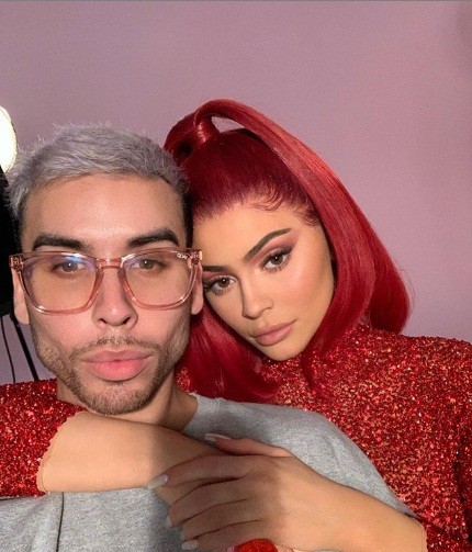 Dân mạng bất ngờ với anh thợ trang điểm nóng bỏng của Kylie Jenner - ảnh 3