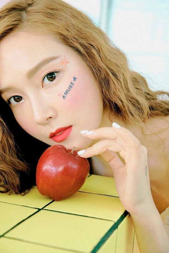 'Công chúa băng giá' xứ Hàn Jessica Jung dáng đẹp hút mắt - ảnh 19
