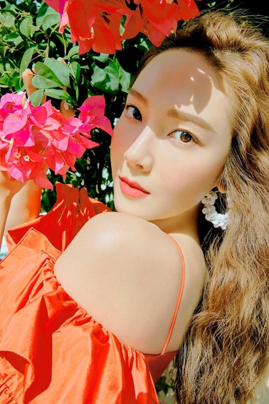 'Công chúa băng giá' xứ Hàn Jessica Jung dáng đẹp hút mắt - ảnh 20