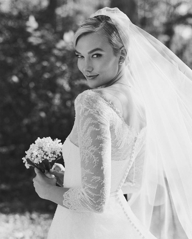 Mê đắm dáng vóc của siêu mẫu cao 1m88 Karlie Kloss - ảnh 23