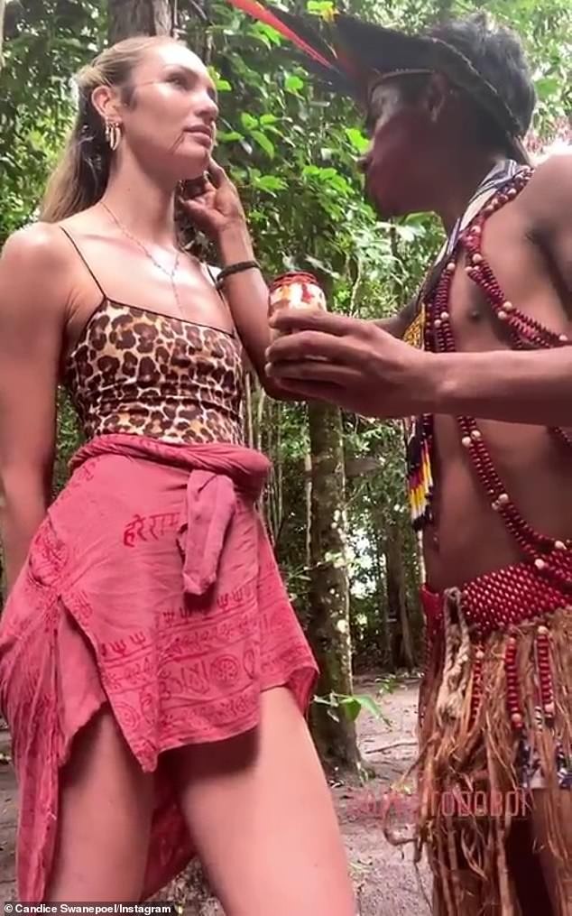 Candice Swanepoel dáng đẹp hút mắt không tì vết - ảnh 12