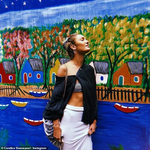 Candice Swanepoel dáng đẹp hút mắt không tì vết - ảnh 10