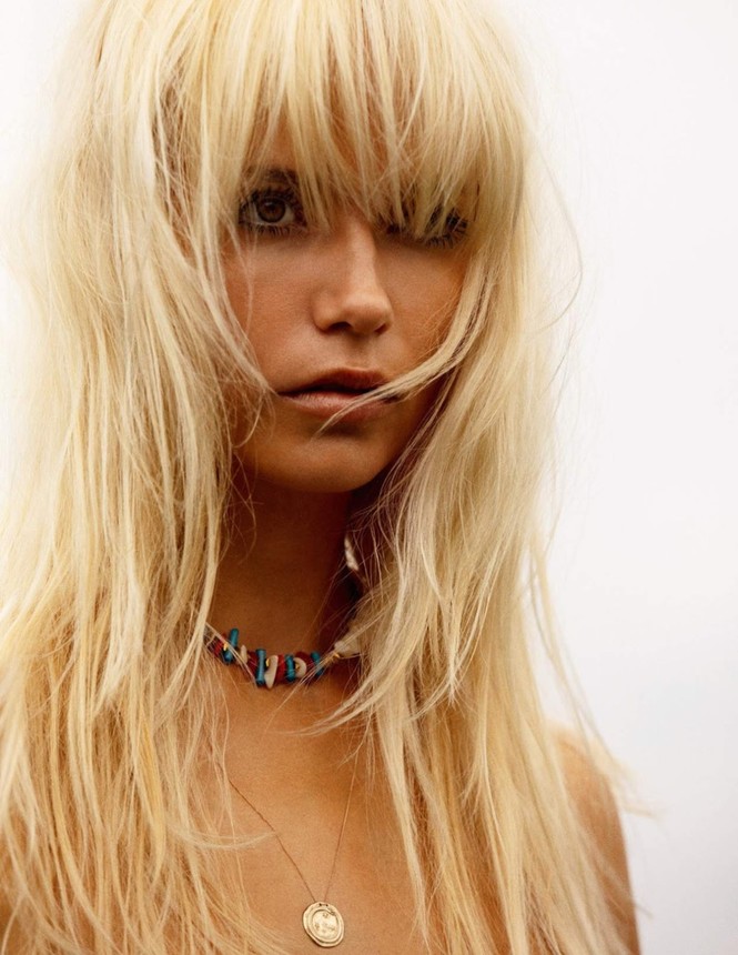 Mỹ nhân Nga Natasha Poly dáng thon thả chỉ sau 4 tháng sinh con - ảnh 23