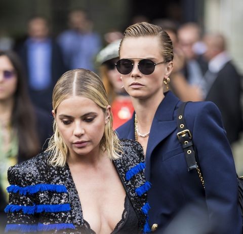 Siêu mẫu đồng tính Cara Delevingne táo bạo khỏa thân - ảnh 12