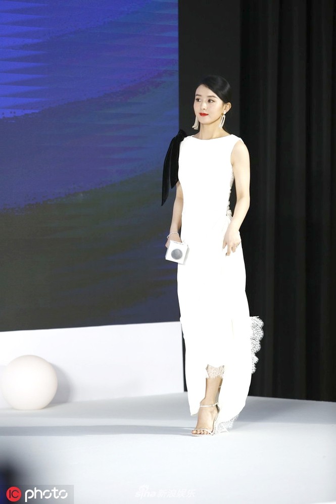 'Sở Kiều' Triệu Lệ Dĩnh xinh ngất ngây sau 6 tháng sinh con - ảnh 7