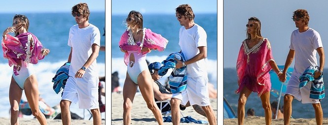'Nữ thần áo tắm' Alessandra Ambrosio tình tứ hôn bạn trai trên biển - ảnh 12