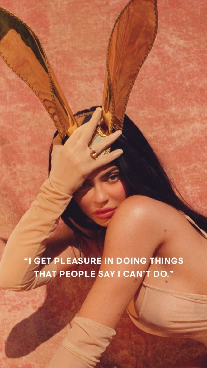 Em út tỉ phú nhà Kardashian nóng bỏng trên Playboy - ảnh 5