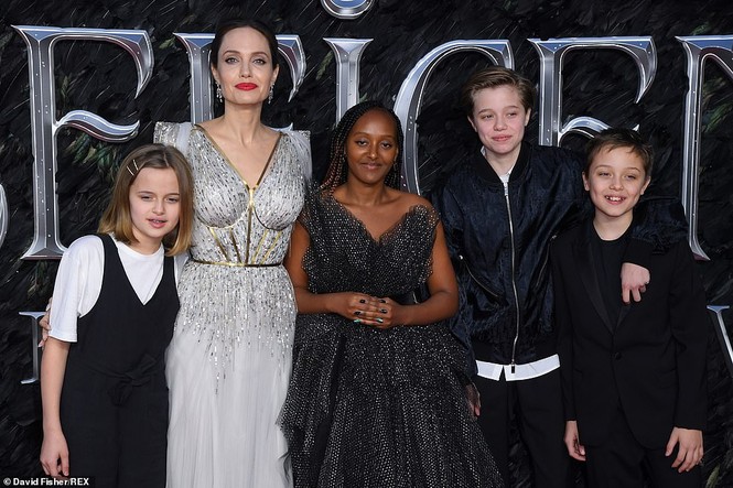 Angelina Jolie tỏa sáng lộng lẫy như nàng tiên trên thảm đỏ - ảnh 1