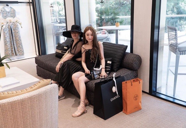 Rich kid Việt tại Mỹ mua sắm tiền tỉ ở Las Vegas thu hút sự chú ý - ảnh 2