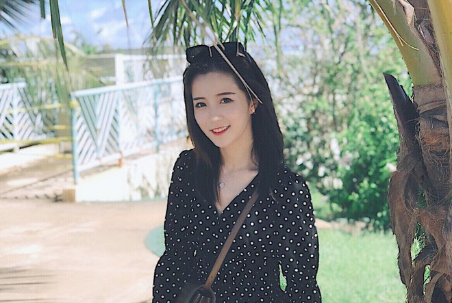 Hot girl khiến fan tưởng người khác khi lộ ảnh chưa trang điểm - ảnh 4