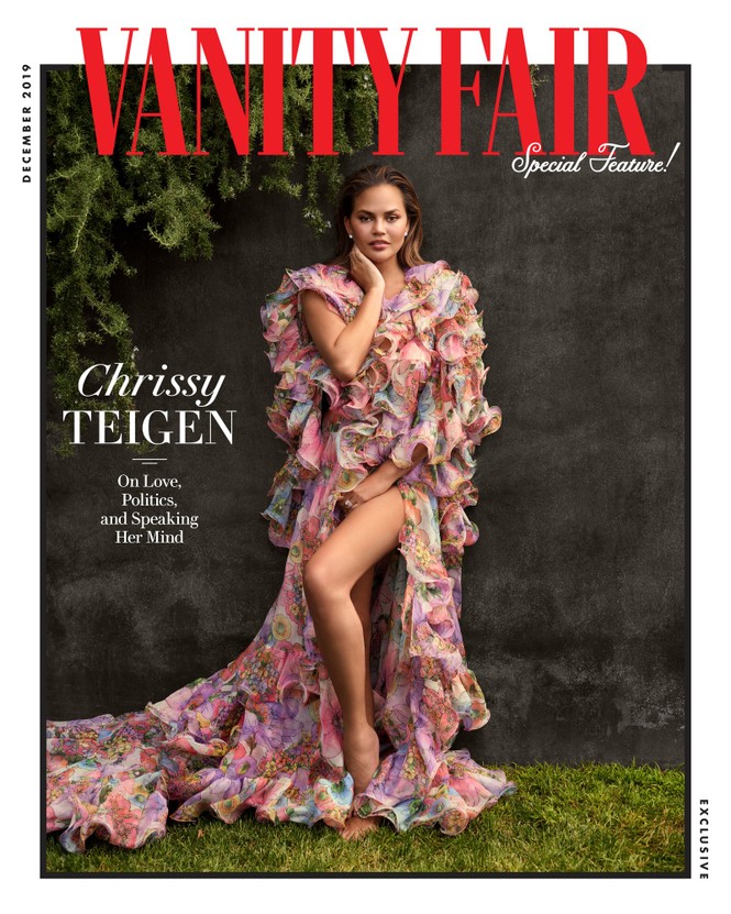 Siêu mẫu áo tắm Chrissy Teigen tình tứ ngọt ngào bên chồng - ảnh 1
