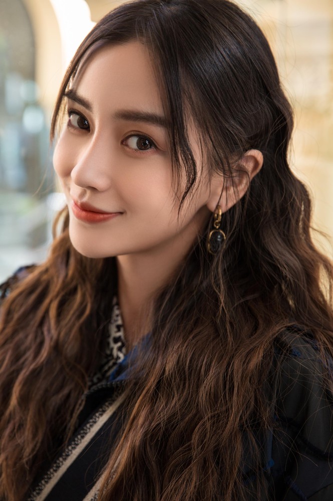 Angelababy thần thái đẹp xuất sắc, xóa tan tin đồn trục trặc với Huỳnh Hiểu Minh - ảnh 22