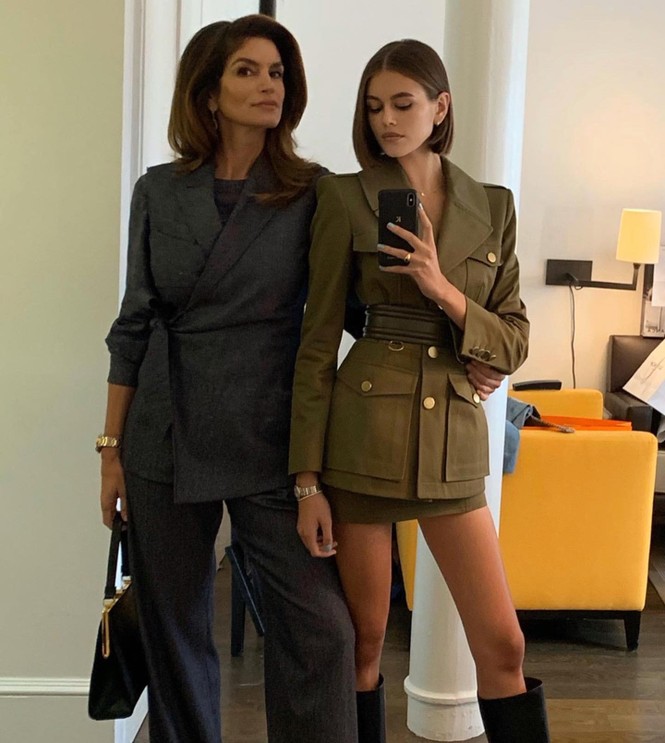 Con gái 18 tuổi của Cindy Crawford hẹn hò tình cũ của Ariana Grande - ảnh 9