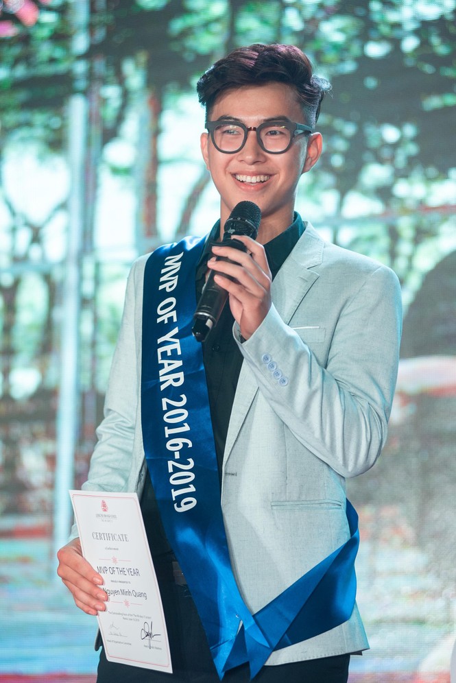 Tri ân cố PGS Văn Như Cương trong lễ trưởng thành của HS trường Lương Thế Vinh - ảnh 5