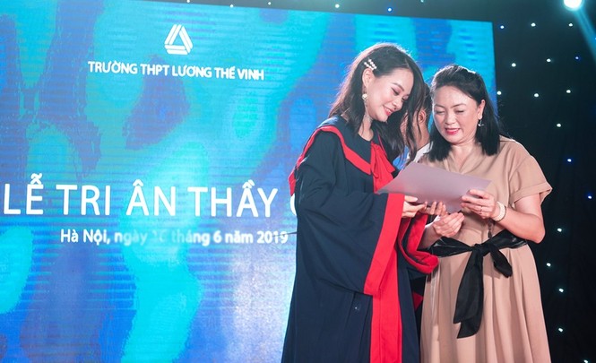 Tri ân cố PGS Văn Như Cương trong lễ trưởng thành của HS trường Lương Thế Vinh - ảnh 1