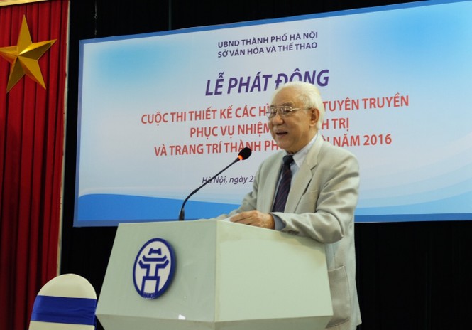 Hà Nội nhiều đèn trang trí xanh đỏ 'gây nhức mắt' - ảnh 1