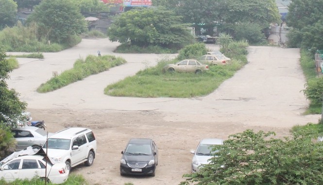 Cận cảnh 7 sân dạy lái xe 'chui' hoạt động công khai giữa Hà Nội nhiều năm - ảnh 10