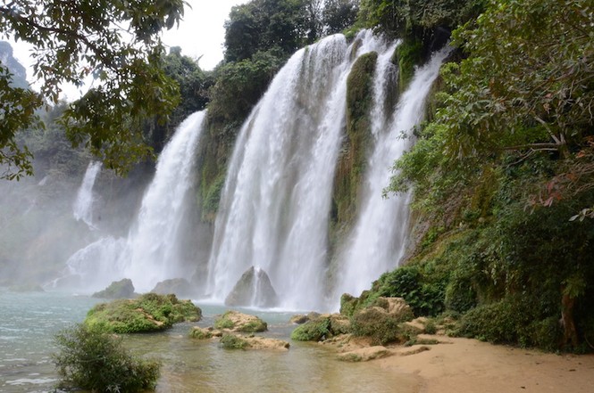 Thác Bản Giốc ngày cuối năm - ảnh 5