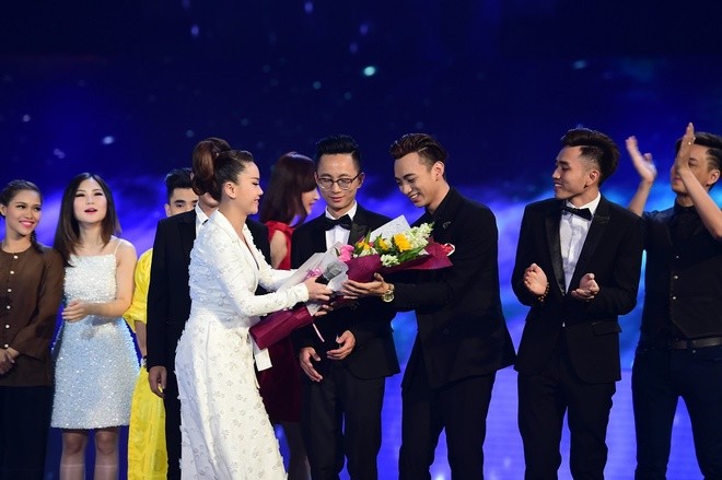 Hoàng Thùy Linh bỏ thi đêm liveshow 6 The Remix vì ốm nặng - ảnh 11