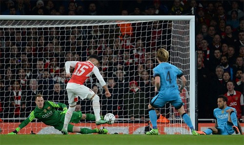 Messi lập cú đúp, Barca thắng Arsenal tại Emirates - ảnh 1