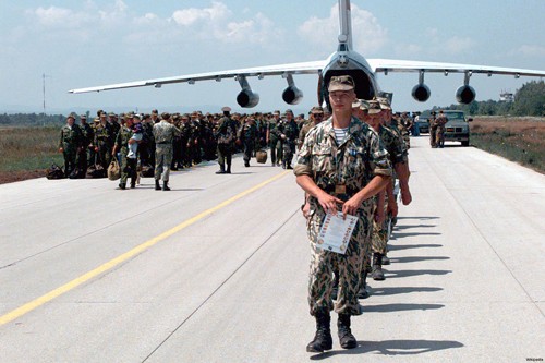 Ông Putin 'rút củi đáy nồi', chảo lửa Syria sẽ ra sao - ảnh 1