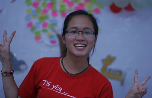 Ba nữ sinh trường Y nghiên cứu ảnh hưởng của mạng xã hội - ảnh 2
