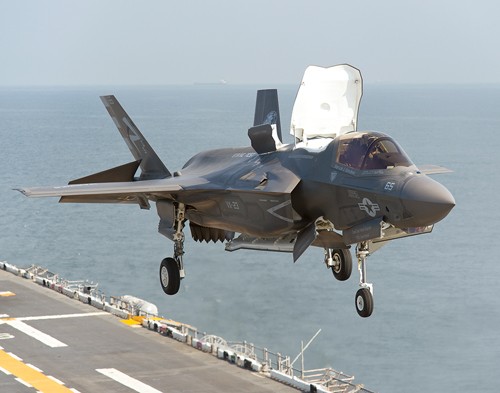 'Bộ não' nhiều khuyết tật của siêu tiêm kích F-35 - ảnh 1