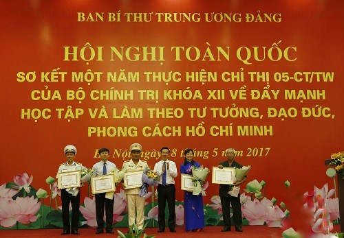 'Lấy tư tưởng của Người để soi rọi suy nghĩ và hành động' - ảnh 2