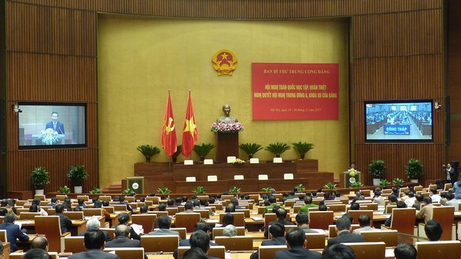 Khắc phục 'bệnh' ngại học, lười học nghị quyết - ảnh 1