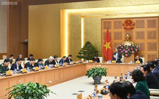 Nhìn thẳng vào sự thật, chứ không phải vẽ bức tranh toàn màu hồng - ảnh 1