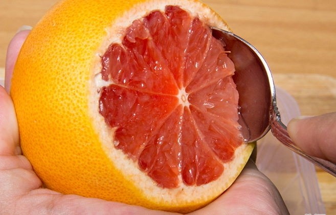 Đẹp da, mượt tóc nhờ... vỏ cam - ảnh 3