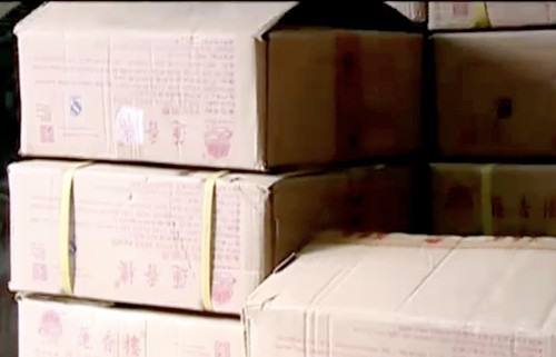 3 tấn nhân bánh Trung thu nhập lậu tuồn về Hà Nội - ảnh 1