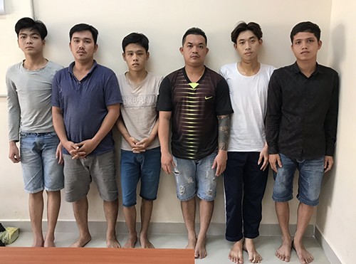 Cận cảnh giang hồ hỗn chiến như phim hành động - ảnh 1