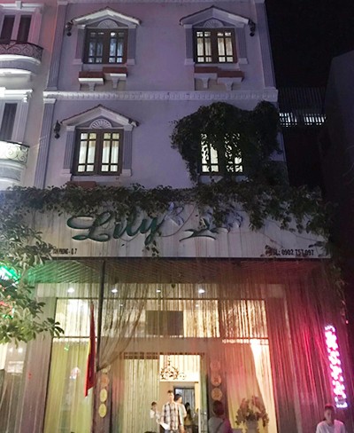 Nữ nhân viên spa ở Sài Gòn bán dâm cho khách nước ngoài - ảnh 1