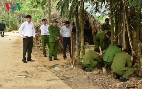 Vụ cài mìn ở Phú Thọ: Đối tượng bắt nhốt, đánh đập người yêu nhiều lần - ảnh 2