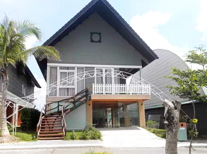 Ai đã đặt phòng resort cho nhóm nghi can giết người bỏ xác vào bê tông? - ảnh 1 Ai đã đặt phòng resort cho nhóm nghi can giết người bỏ xác vào bê tông? - ảnh 1