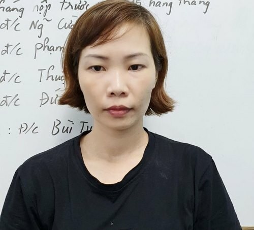 Cảnh sát bắt quả tang bốn đôi nam nữ mua bán dâm - ảnh 1
