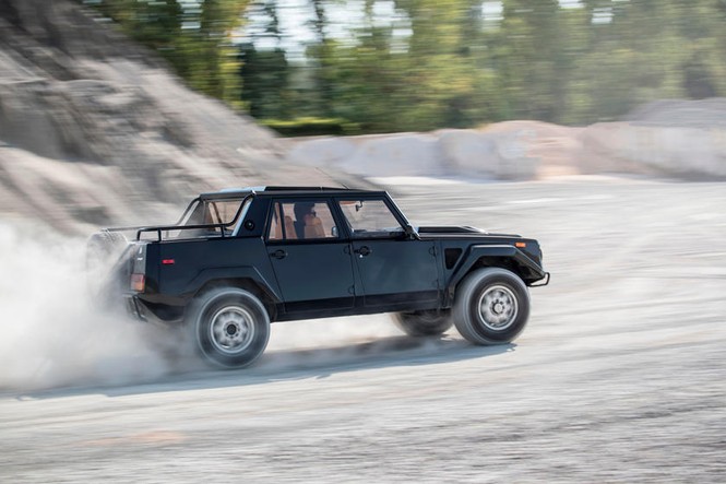 Lamborghini sắp có SUV mới chuyên về khả năng off-road - ảnh 2