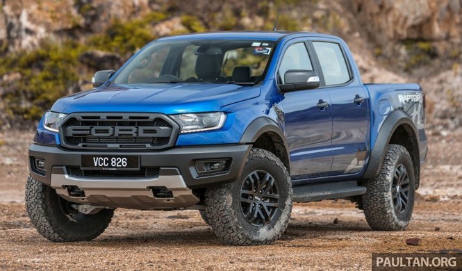 Mua Ford Ranger, người đàn ông Malaysia trúng thêm chiếc bán tải đắt tiền - ảnh 1