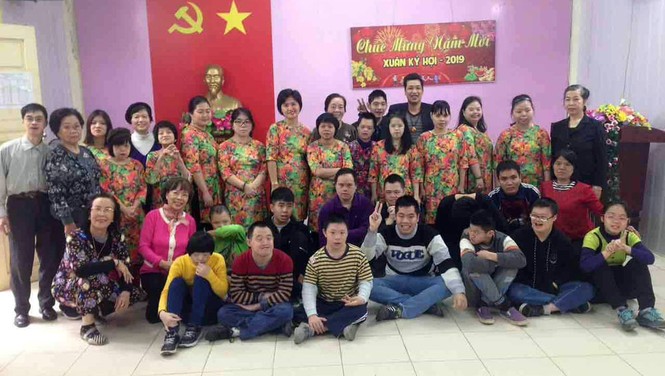‘Bà giáo’ tuổi 80 ở Hà Nội bật khóc vì hành động của một học sinh - ảnh 2