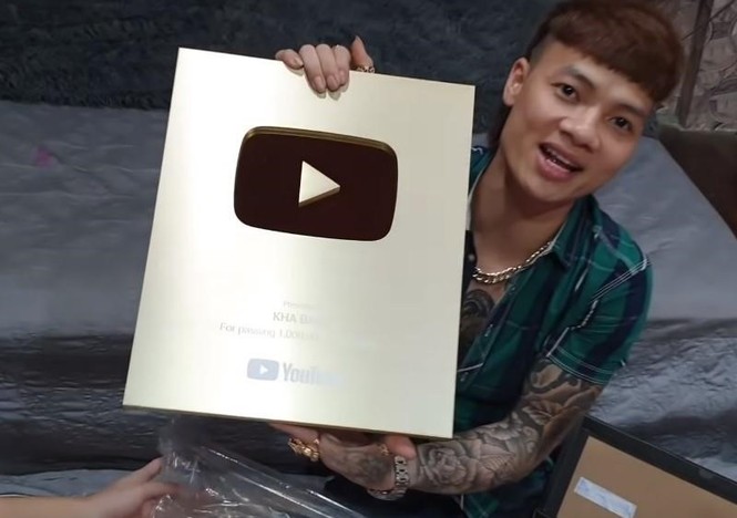 YouTube 'nuôi' kênh bẩn nhờ dòng tiền từ doanh nghiệp Việt Nam - ảnh 1