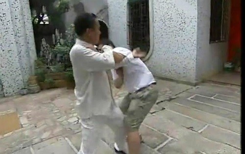 Cao thủ Vịnh Xuân chỉ ra điểm yếu của Từ Hiểu Đông - ảnh 2