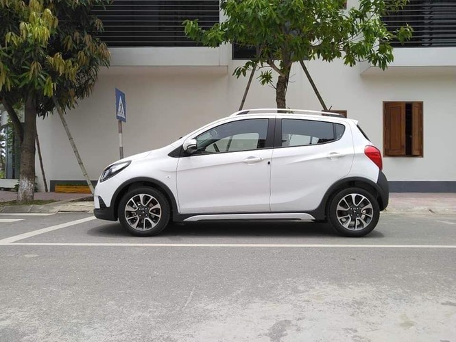 Ôtô VinFast rục rịch về đại lý, chờ ngày giao cho khách hàng - ảnh 4