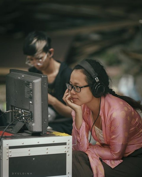 NSX Mỹ: 'Tôi giận dữ khi ê-kíp Vợ ba để bé 13 tuổi đóng cảnh tình dục' - ảnh 4