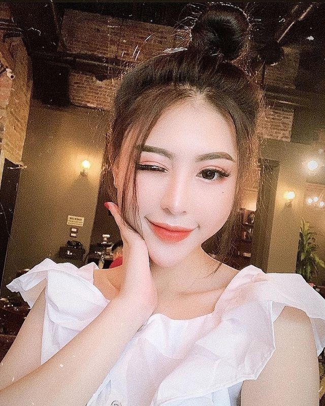 Gái xinh Hải Phòng vào vai kẻ thứ ba trong “Về nhà đi con” được chú ý - ảnh 5